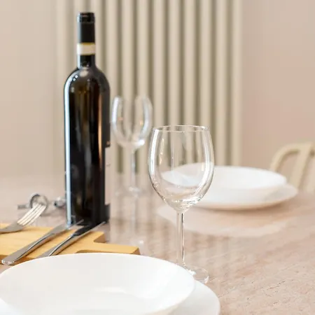 Leon Caravita Apartment