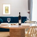 Leon Caravita Apartment Neapel