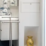 Leon Caravita Apartment Neapel